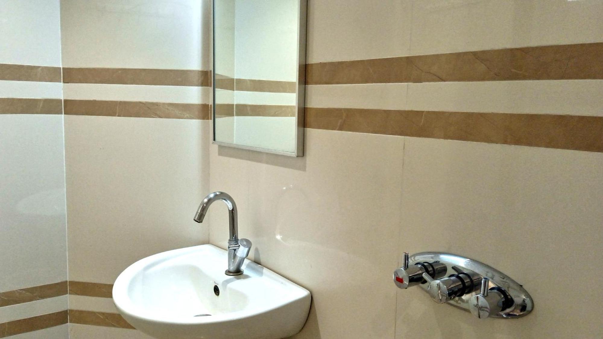 Hotel Ramniwas Jalgaon Buitenkant foto